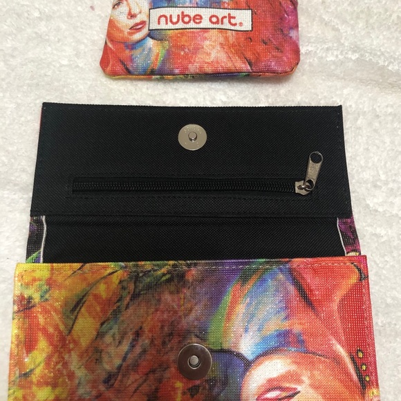 Nube Art Frida Kahlo PVC Bi-Fold Wallet Clutch - Picture 4 of 8